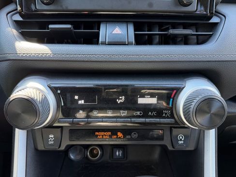 Used 2019 Toyota RAV4 LE w/ All Weather Liner Package image 14