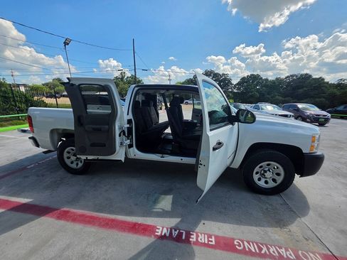 Used 2012 Chevrolet Silverado 1500 W/T AWD/4WD image 31