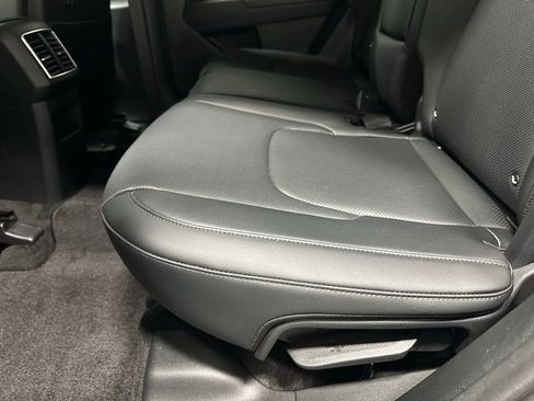 Used 2023 Kia Sportage EX FWD image 40