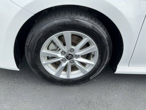 Used 2025 Toyota Camry LE FWD image 12