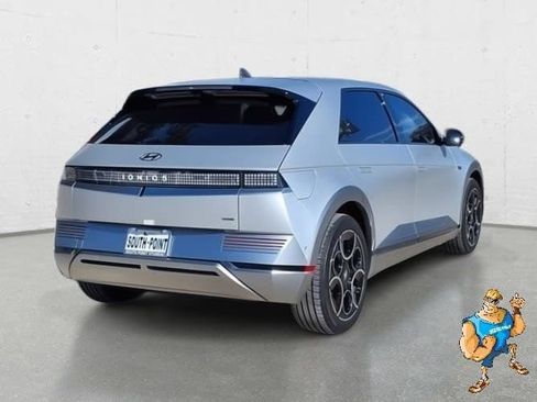 Used 2024 Hyundai Ioniq 5 Limited image 5