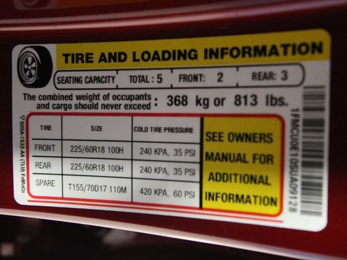 Used 2025 Ford Escape SE w/ Class II Trailer Tow Package FWD image 41