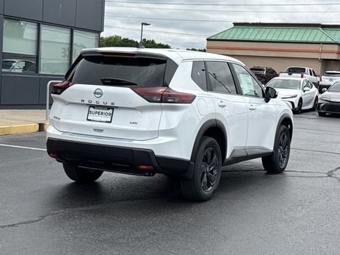 New 2026 Nissan Rogue SV AWD/4WD image 3