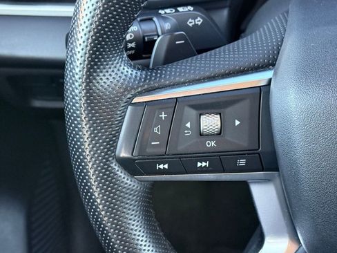 Used 2024 Mitsubishi Outlander SE image 14