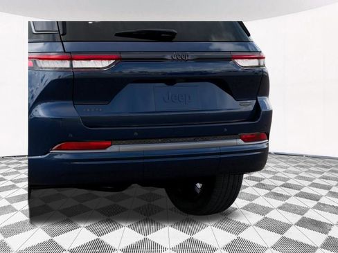 New 2026 Jeep Grand Cherokee Summit AWD/4WD image 20