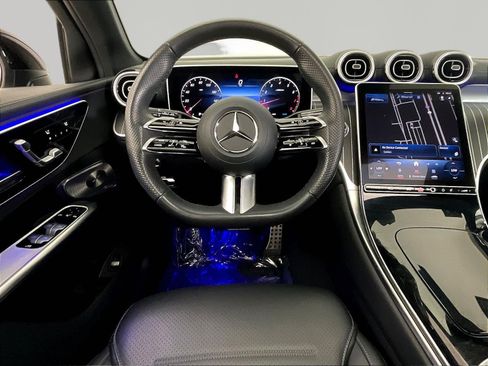 Used 2023 Mercedes-Benz GLC 300 4MATIC image 8