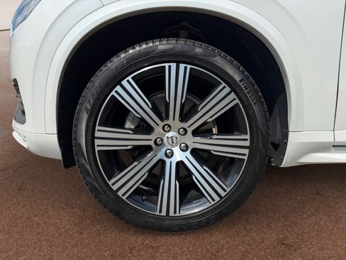 Used 2022 Volvo XC90 T6 Inscription w/ Climate Package AWD/4WD image 9