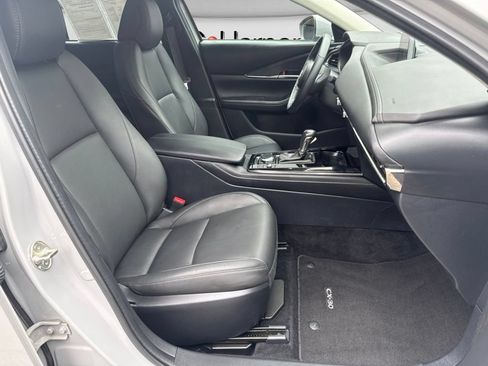 Used 2025 MAZDA CX-30 AWD 2.5 S w/ Preferred Package image 12