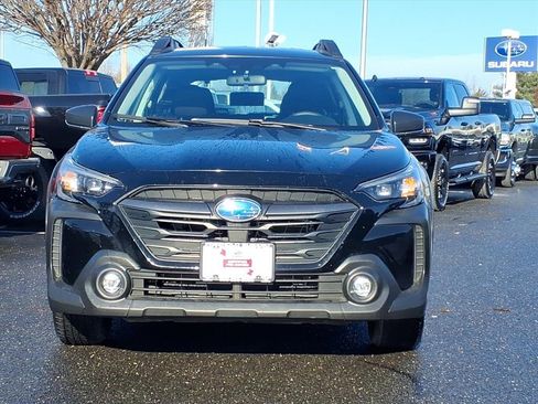 Certified 2023 Subaru Outback 2.5i image 2