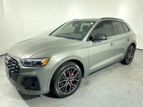 Used 2023 Audi SQ5 Premium Plus w/ Premium Plus Package image 25