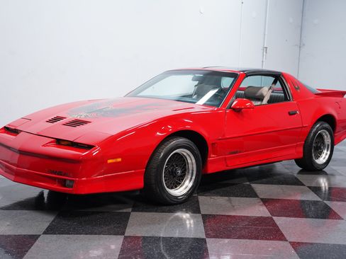 Used 1989 Pontiac Firebird Trans Am RWD image 6