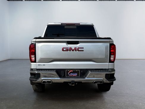 Used 2020 GMC Sierra 1500 SLE w/ SLE Value Package AWD/4WD image 6