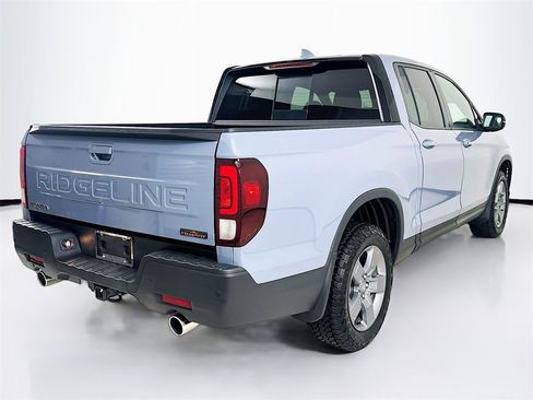 Certified 2025 Honda Ridgeline TrailSport image 5