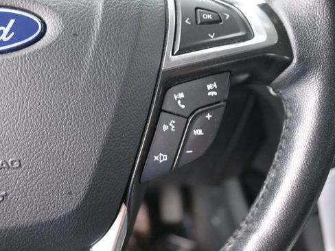 Used 2024 Ford Edge SEL AWD/4WD image 41