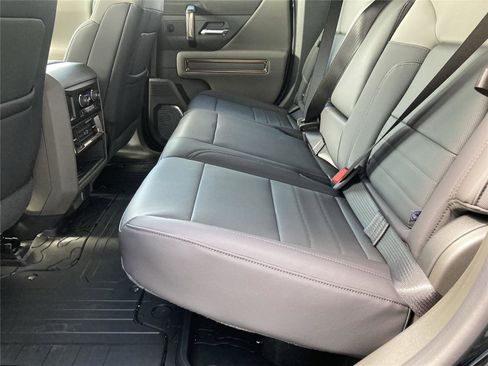 New 2025 GMC Hummer EV 3X w/ LPO, Dark Essentials Package image 38