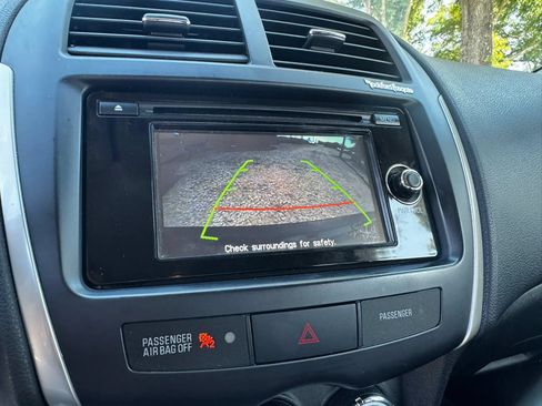 Used 2014 Mitsubishi Outlander Sport SE FWD image 20