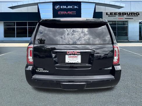 Used 2017 GMC Yukon SLT AWD/4WD image 6
