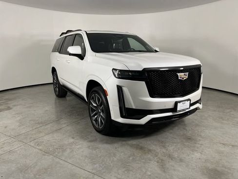 Certified 2024 Cadillac Escalade Sport Platinum AWD/4WD image 2