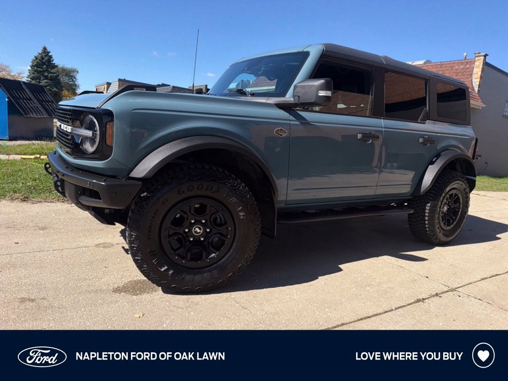 Used 2023 Ford Bronco Wildtrak AWD/4WD image 1