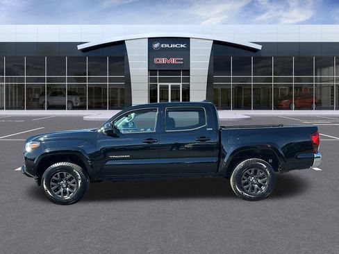 Used 2021 Toyota Tacoma SR5 image 2