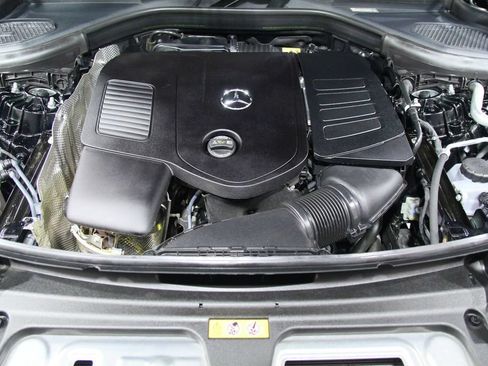 Used 2026 Mercedes-Benz GLC 300 4MATIC image 30