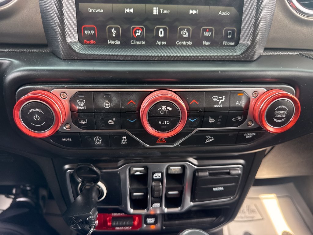 Used 2019 Jeep Wrangler Unlimited Rubicon AWD/4WD image 38