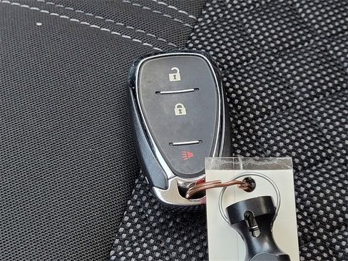 Used 2019 Chevrolet Blazer LT image 25