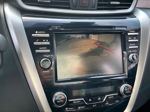 Certified 2022 Nissan Murano SV w/ SV Midnight Edition Package FWD image 26