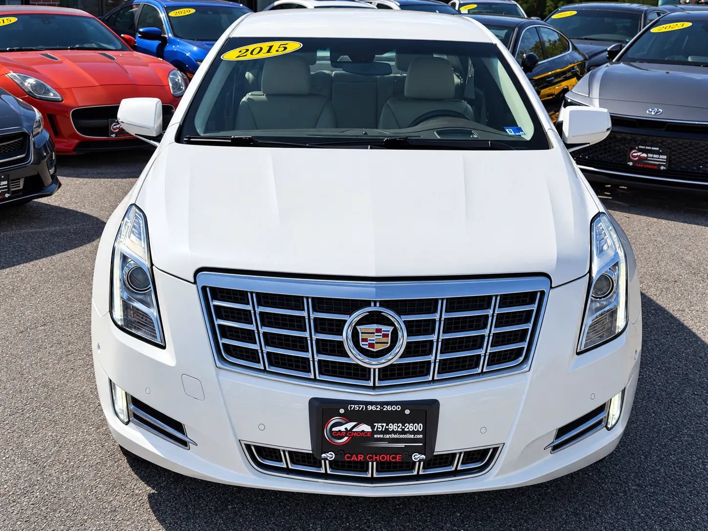 Used 2015 Cadillac XTS Premium FWD image 2