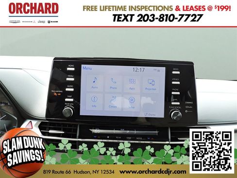 Used 2022 Toyota Sienna XLE image 11