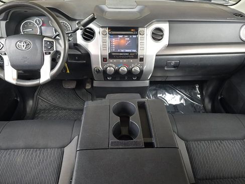 Used 2014 Toyota Tundra SR5 AWD/4WD image 12