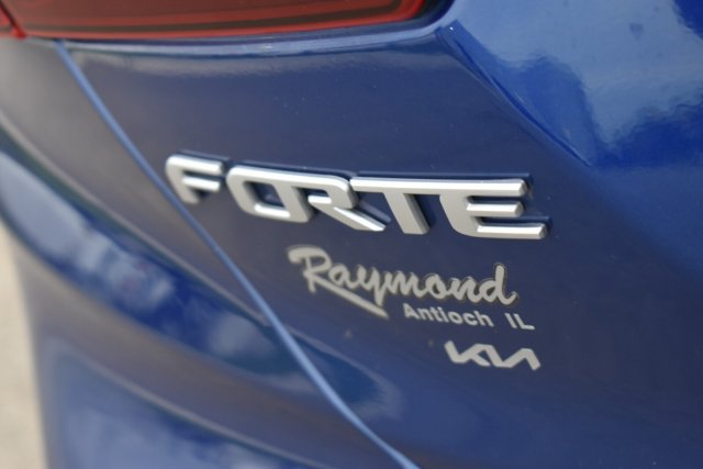 Used 2024 Kia Forte LXS w/ LXS Technology Package FWD image 14