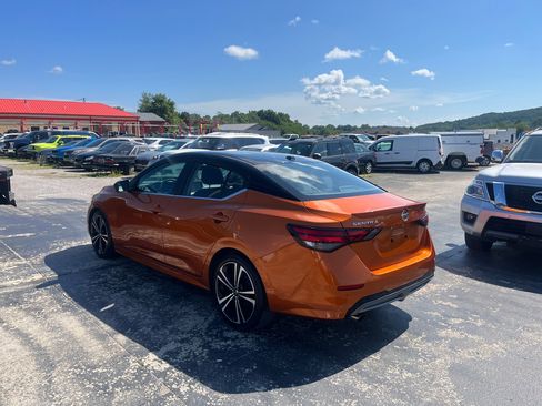 Used 2020 Nissan Sentra SR image 5