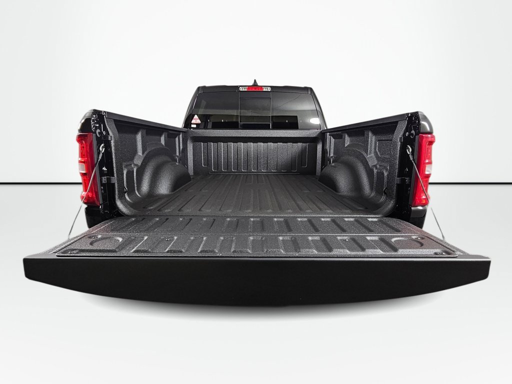 New 2026 RAM 1500 Big Horn AWD/4WD image 18