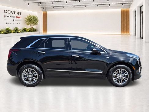 Used 2021 Cadillac XT5 Premium Luxury FWD image 16