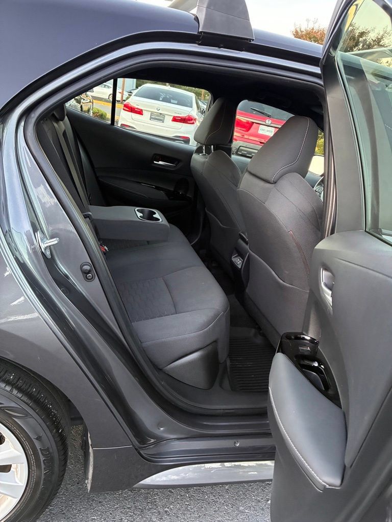 Used 2023 Toyota Corolla SE FWD image 25