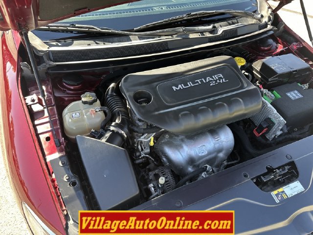 Used 2016 Chrysler 200 Limited FWD image 29
