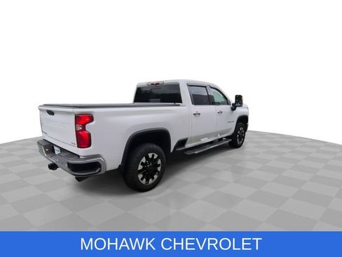 Used 2024 Chevrolet Silverado 2500 LTZ w/ LTZ Convenience Package AWD/4WD image 9