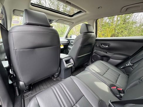 New 2026 Honda HR-V EX-L image 10