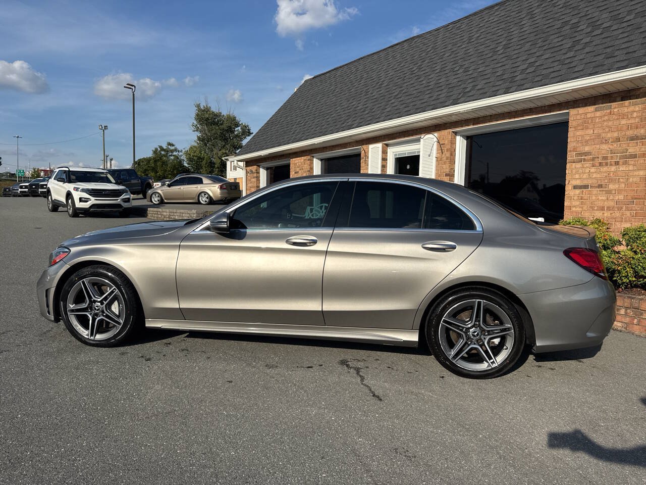 Used 2020 Mercedes-Benz C 300 4MATIC Sedan w/ AMG Line image 13