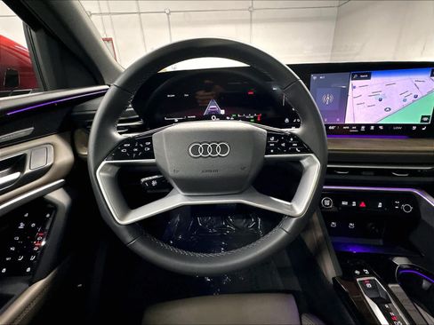 Used 2025 Audi Q5 Prestige AWD/4WD image 8