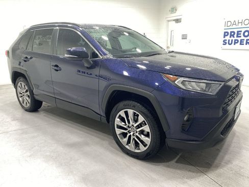 Used 2019 Toyota RAV4 XLE Premium w/ Advanced Technology Package image 2