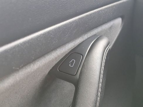 Used 2023 Tesla Model 3 Standard Range image 25