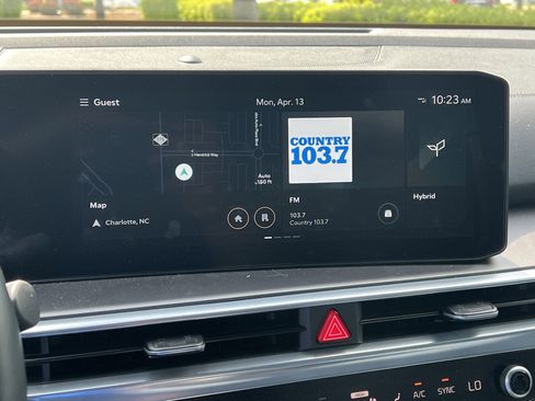 Used 2025 Kia Sorento SX Prestige image 24