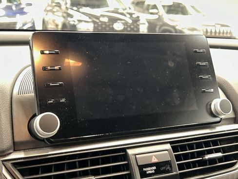 Used 2019 Honda Accord EX-L image 15