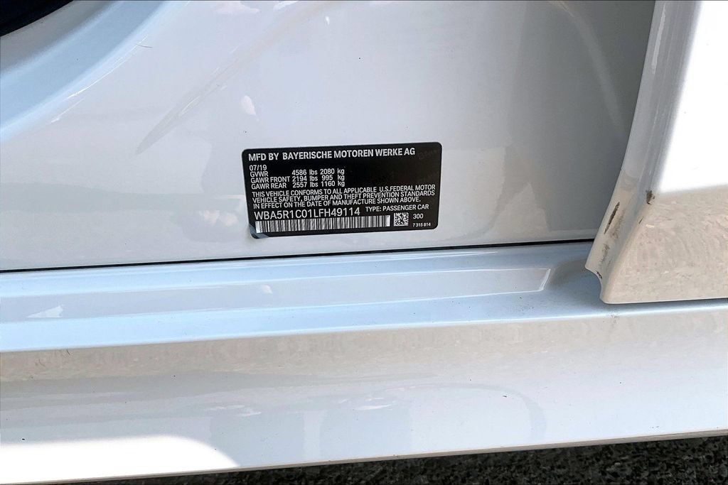 Used 2020 BMW 330i Sedan w/ Premium Package RWD image 32