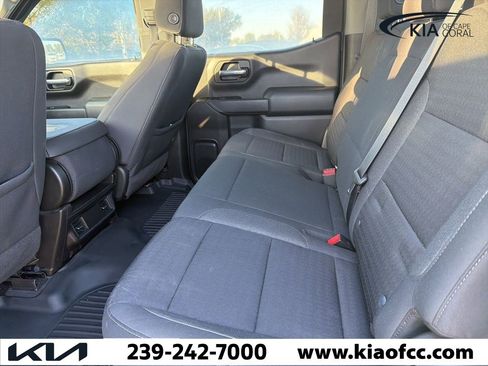 Used 2022 Chevrolet Silverado 1500 Custom image 3