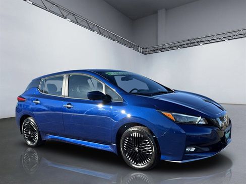 Used 2024 Nissan Leaf SV Plus image 9