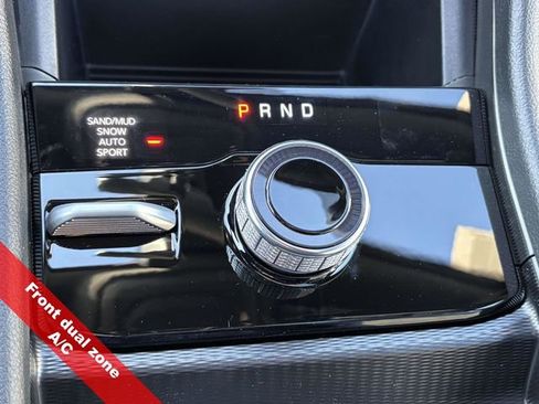 New 2025 Jeep Grand Cherokee L Limited image 30