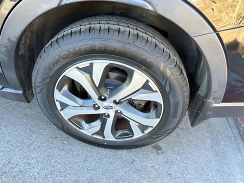 Used 2022 Subaru Outback Limited w/ Popular Package #2 image 8